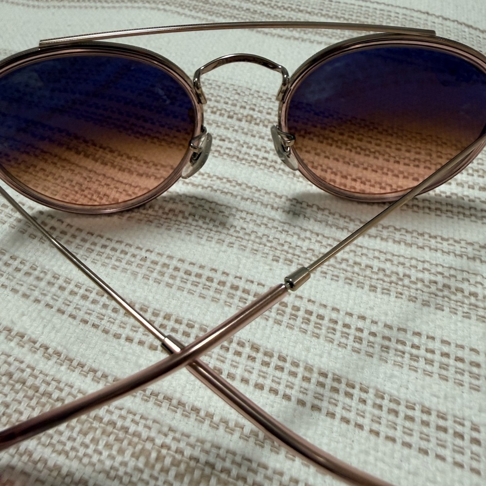Ray-Ban Round Sunglasses - Brown Gradient Lenses, Gold Frame - Picture 2 of 2